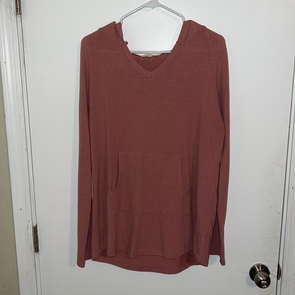 Above and Beyond sweatshirt top